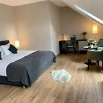 Hotel Monvillage