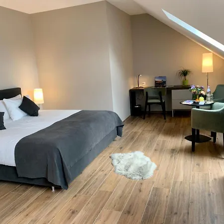 Hotel Monvillage